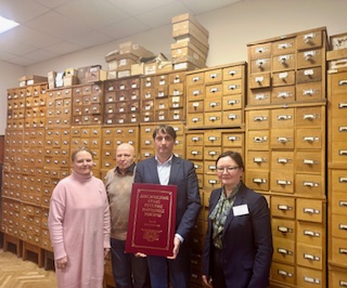 Пензенскому государственному университету передан в дар второй том «Лексического атласа русских народных говоров»